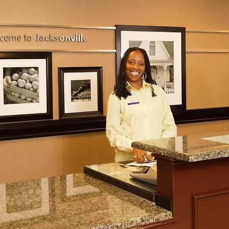 Hampton Inn & Suites Jacksonville-Airport Interior foto