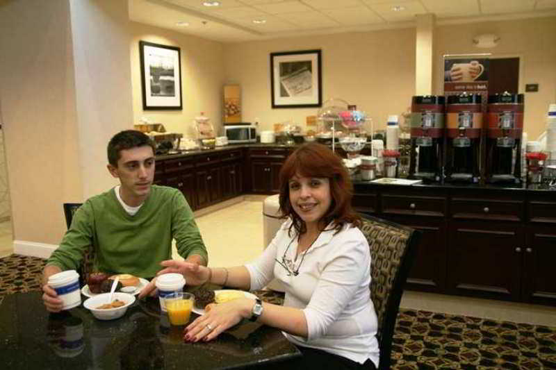 Hampton Inn & Suites Jacksonville-Airport Restaurante foto